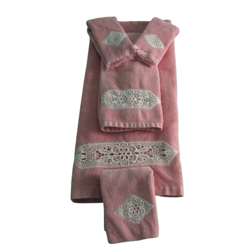 Vintage Five Pc Bathworks Pink Towel  Lace Accents GUC USA Made